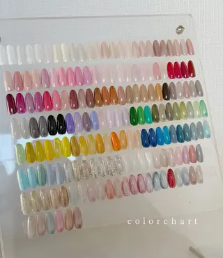 カラー 平野 唯華のネイルデザイン