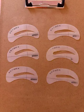 メンズ アイブロウ アイリスト muraの眉毛・アイブロウイメージ