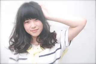 ミディアム インナーカラー/天神 ブリーチ/吉田のヘアスタイル