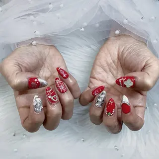 ネイル パーツ全部¥110 サロンミミのネイルデザイン