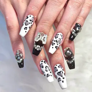 ネイル 🎀erika 長さだし💗モチ最高のネイルデザイン