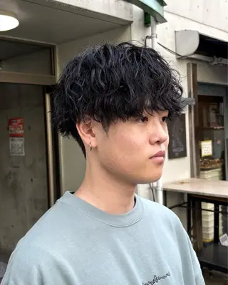 ミディアム パーマ メンズ homme, famille raugh【オム・ファミーユ・ラグ】所属・【メンズ特化】パーマ /マッシュ/たいちのヘアスタイル