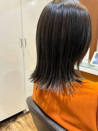 ミディアム カラー 池田理紗/メンズ カット/切りっぱなしのヘアスタイル