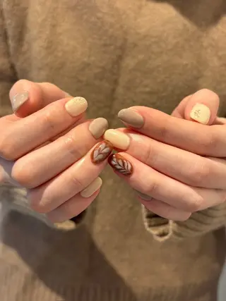 ネイル FIORITURA Maikoのネイルデザイン