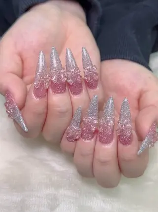 ネイル lucky nail 歌舞伎町のネイルデザイン