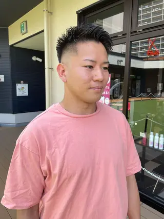 ショート メンズ メンズヘア特化 崎田 成人のヘアスタイル