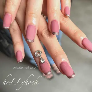 ネイル nail salon hoLLyhockのネイルデザイン