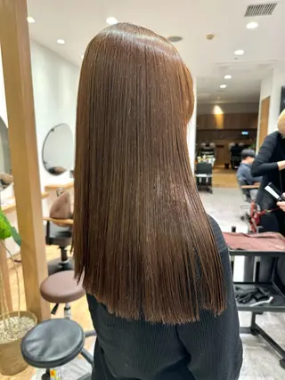 ロング 透明感/オリーブ /わがつまこうすけのヘアスタイル