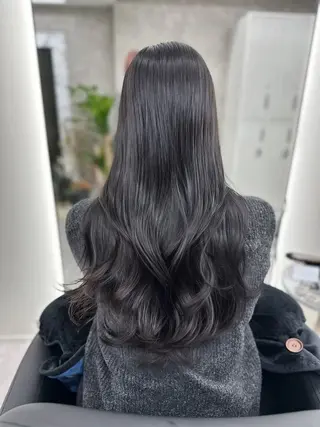 ロング カラー Ardore大阪難波 カットカラーモデルのヘアスタイル