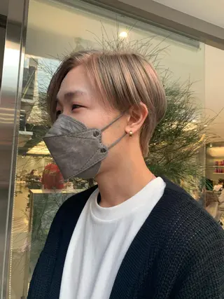 ショート カラー メンズ カラーモデル⚡️ REONのヘアスタイル