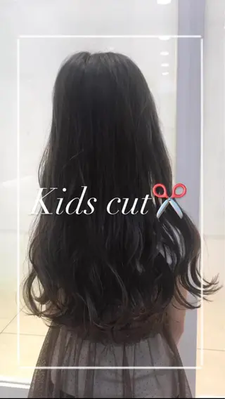 ロング キッズ 艶質改善/縮毛矯正 ササキナツミのヘアスタイル