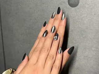 ネイル lucky nail 歌舞伎町のネイルデザイン