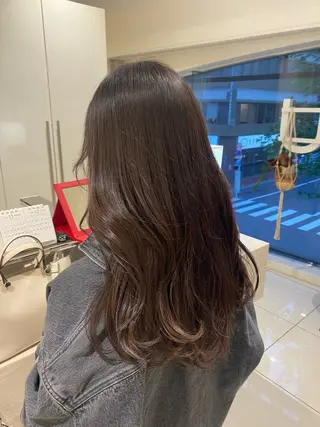 セミロング カラー 細めハイライト🩶 ボブ/レイヤーカットのヘアスタイル