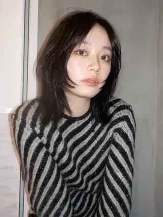 セミロング 捺葵 @72tomi__のヘアスタイル