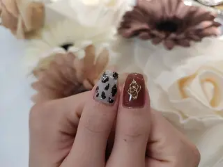 ネイル RUNWAY 　　の眉毛・アイブロウイメージ