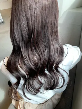 ロング hair  bh.maara所属・bh.maara デザイン／ハイトーンのヘアスタイル