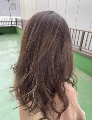 セミロング 艶カラー3850 まいのヘアスタイル