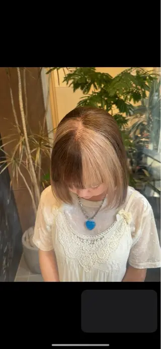 ショート カラー salowin原宿iori所属・💋ハイトーンデザイ ンヘア💋A'nyuのヘアスタイル