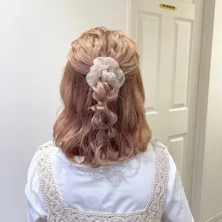 ミディアム ヘアアレンジ エクステ/ハイトーン 🐏☁️miminaのヘアスタイル
