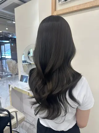 ロング 似合わせレイヤーカッ ト🩶瀧本美咲のヘアスタイル
