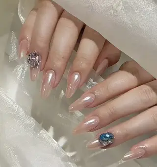 ネイル Oomiya 服部のネイルデザイン