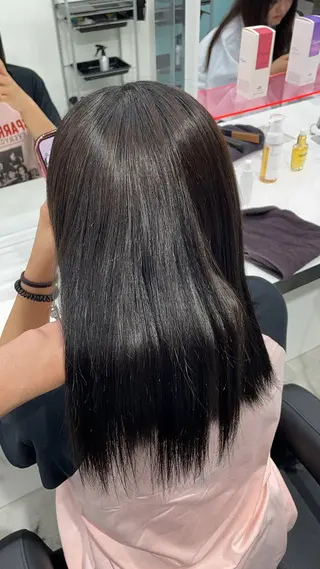 ロング カラー エフェクトブリーチ／ レイヤーカット／翔のヘアスタイル