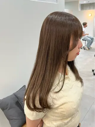 セミロング カラー 西田 歩果のヘアスタイル
