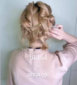 ミディアム ヘアアレンジ SALOWIN 栄所属・河西 彩香/ブリーチカラーのヘアスタイル