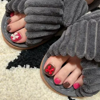 ネイル Cae.所属・Cae. 【カエドット】のネイルデザイン