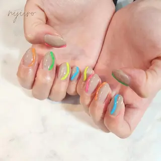 ネイル nailatelier nijiiro.所属・nijiiro🌈 サトウのネイルデザイン