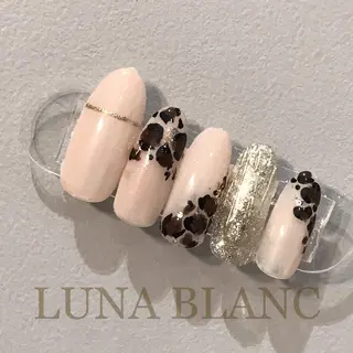 ミディアム nail LUNA BLANCのネイルデザイン