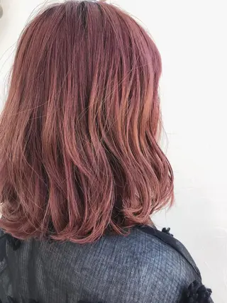 ロング 柴田 日菜子のヘアスタイル