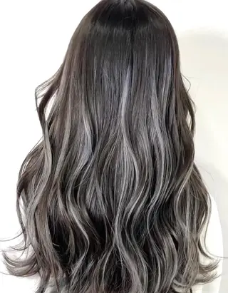 ロング カラー ケア剤オタク×海外 ヘア長谷川裕起のヘアスタイル