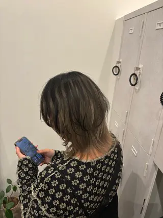 ロング カラー 佐藤 優里のヘアスタイル