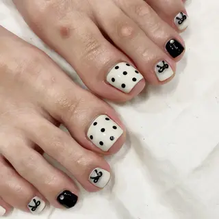 ネイル Legit nail salonのネイルデザイン