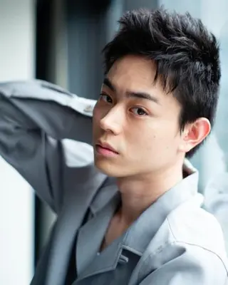 ショート ヘアアレンジ メンズ 新宿メンズパーマ ヨモギダのヘアスタイル