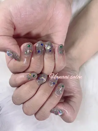 ミディアム Hanaai Salon新宿店のネイルデザイン