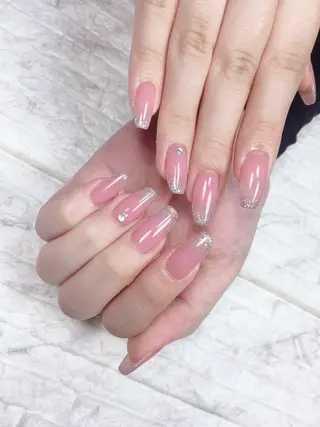 ネイル 佐藤 結衣のネイルデザイン