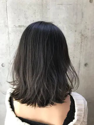 ミディアム oshare tom (スタイリスト)所属・人気🌻《髪質改善》 平井 綾乃のヘアスタイル