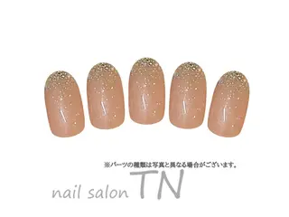 ネイル 矢川 まどかのネイルデザイン