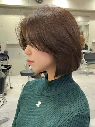ミディアム SALOWIN 原宿ash店所属・伊藤 アクアのヘアスタイル