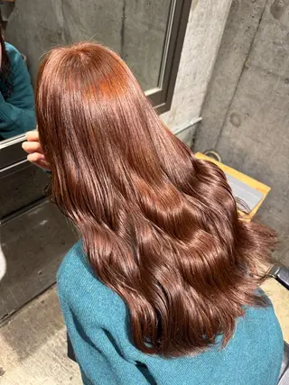 ロング カラー 染谷 奈保のヘアスタイル