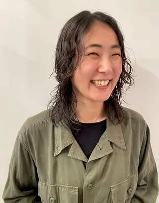 ミディアム パーマ Tomoka🐶🌟 似合わせカット✂︎のヘアスタイル