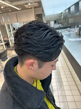 ショート パーマ 山本 蓮のヘアスタイル