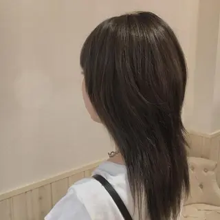 カラー 宮内 真乃のヘアスタイル