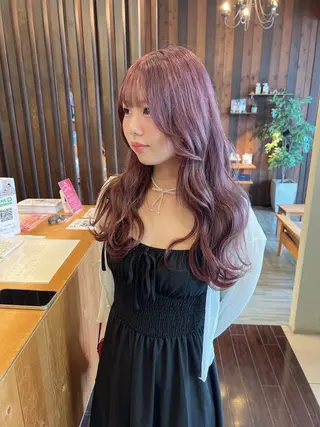 セミロング カラー 具志 正太のヘアスタイル