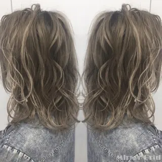 ミディアム カラー due hair 京都駅前店 MILBON オージュア認定サロン【デューヘアー】所属・ハイトーンブリーチ 土坂 由志【京都】のヘアスタイル