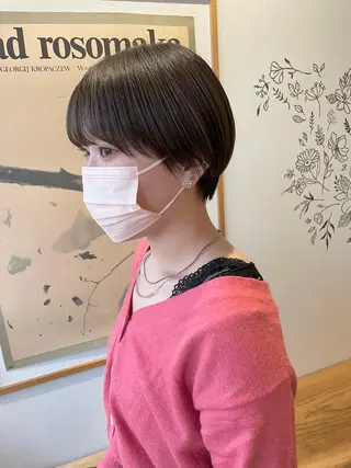 ショート カラー ヒナゴ トヨカズのヘアスタイル
