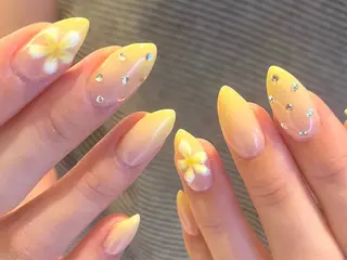 ネイル 生井 優花のネイルデザイン