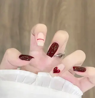 ネイル リボン、ガーリー パーツ放題専門店のネイルデザイン